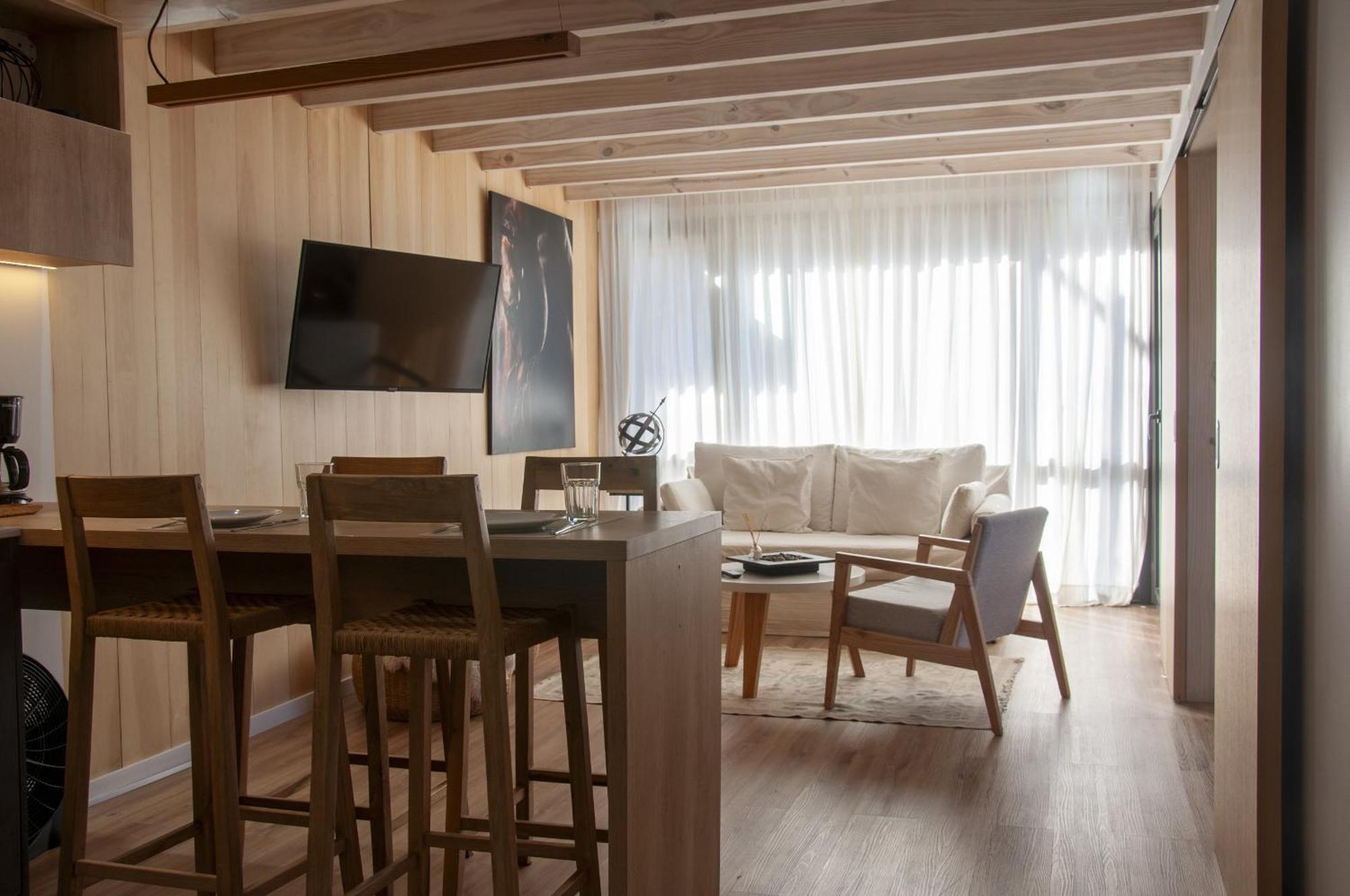 Haus Del Valle - Nordica San Martín de los Andes المظهر الخارجي الصورة